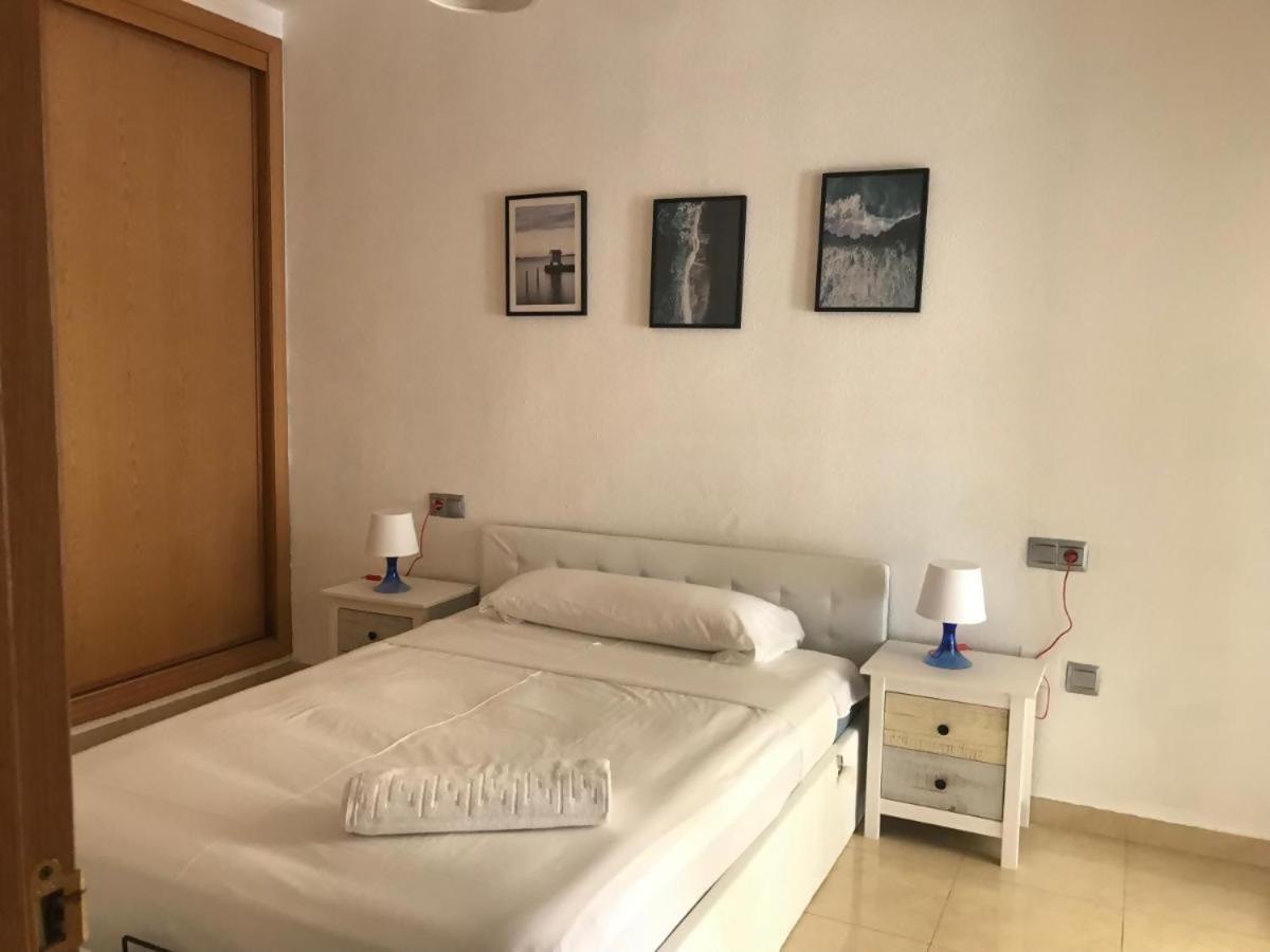 베나자라프 Espectacular Residencial En 1A Linea Con Piscina 아파트 외부 사진