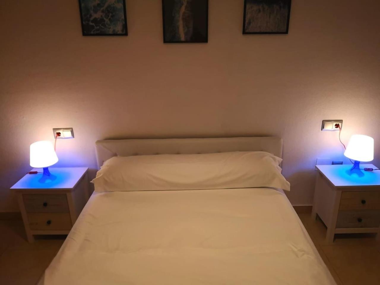 베나자라프 Espectacular Residencial En 1A Linea Con Piscina 아파트 외부 사진
