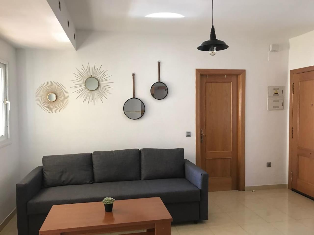베나자라프 Espectacular Residencial En 1A Linea Con Piscina 아파트 외부 사진