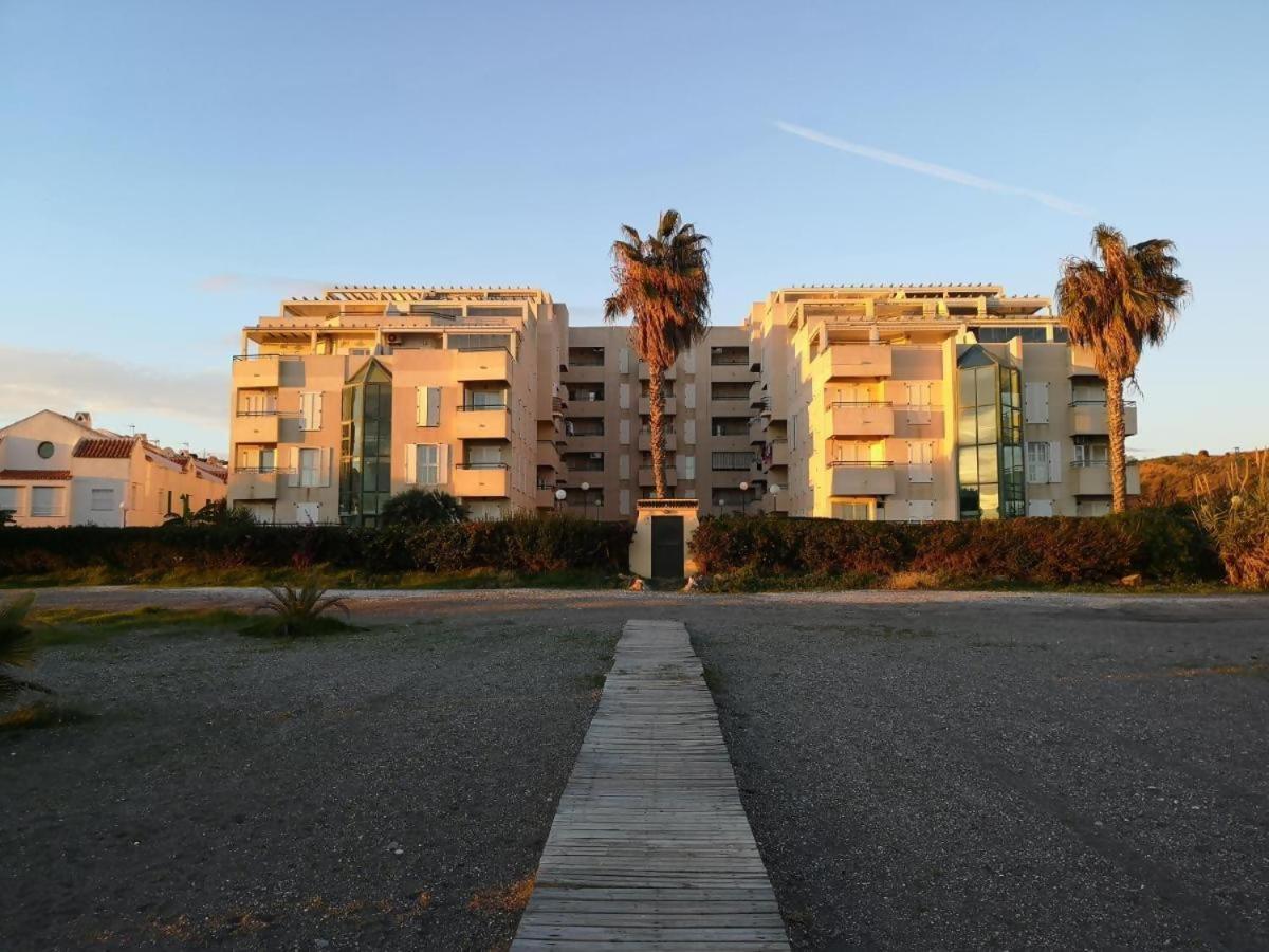 베나자라프 Espectacular Residencial En 1A Linea Con Piscina 아파트 외부 사진